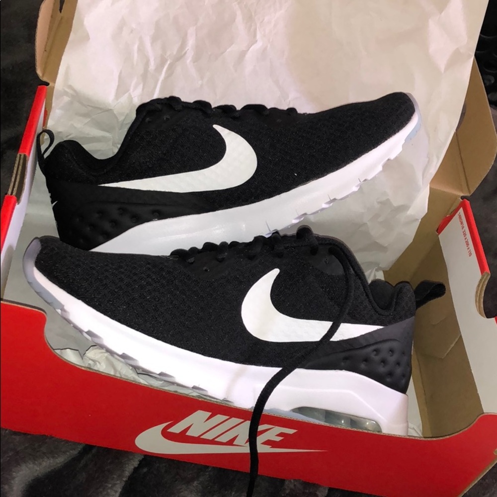 Nike Air Max Shoes